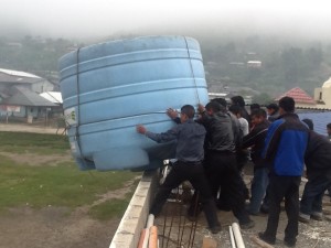 5000 liter water tank installed on clinic roof